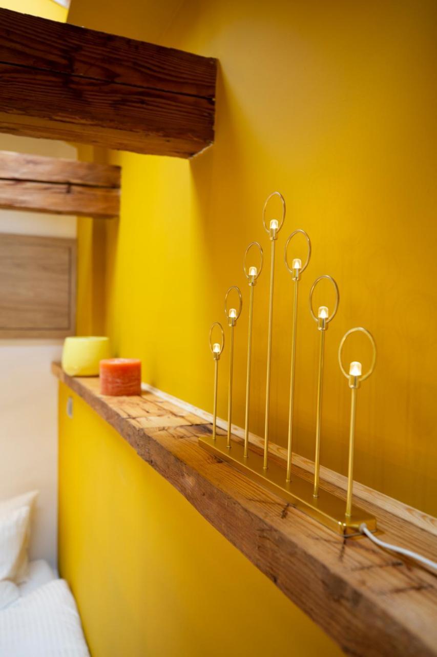 Yellow Apartment คลูจ-นาโปกา ภายนอก รูปภาพ
