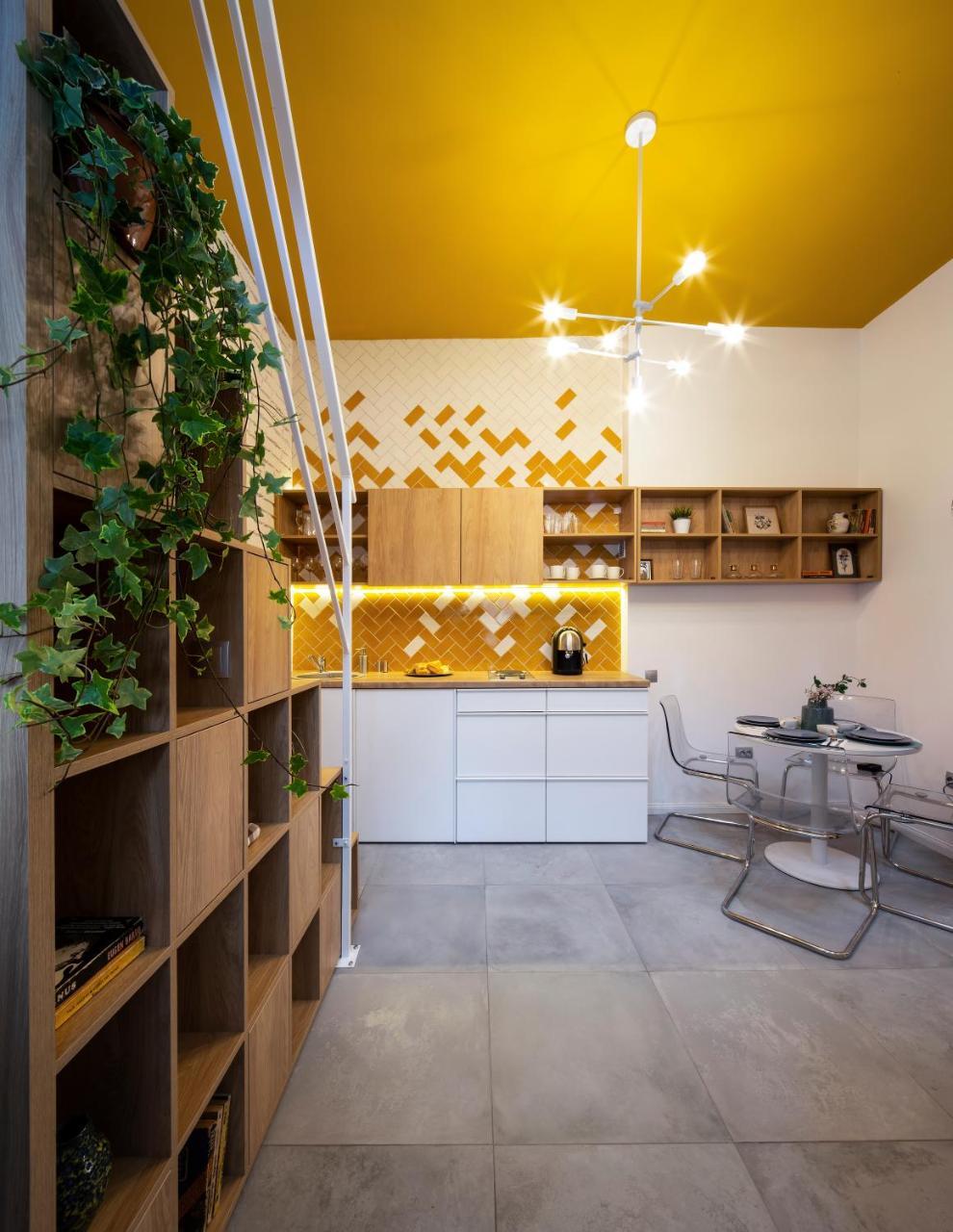 Yellow Apartment คลูจ-นาโปกา ภายนอก รูปภาพ